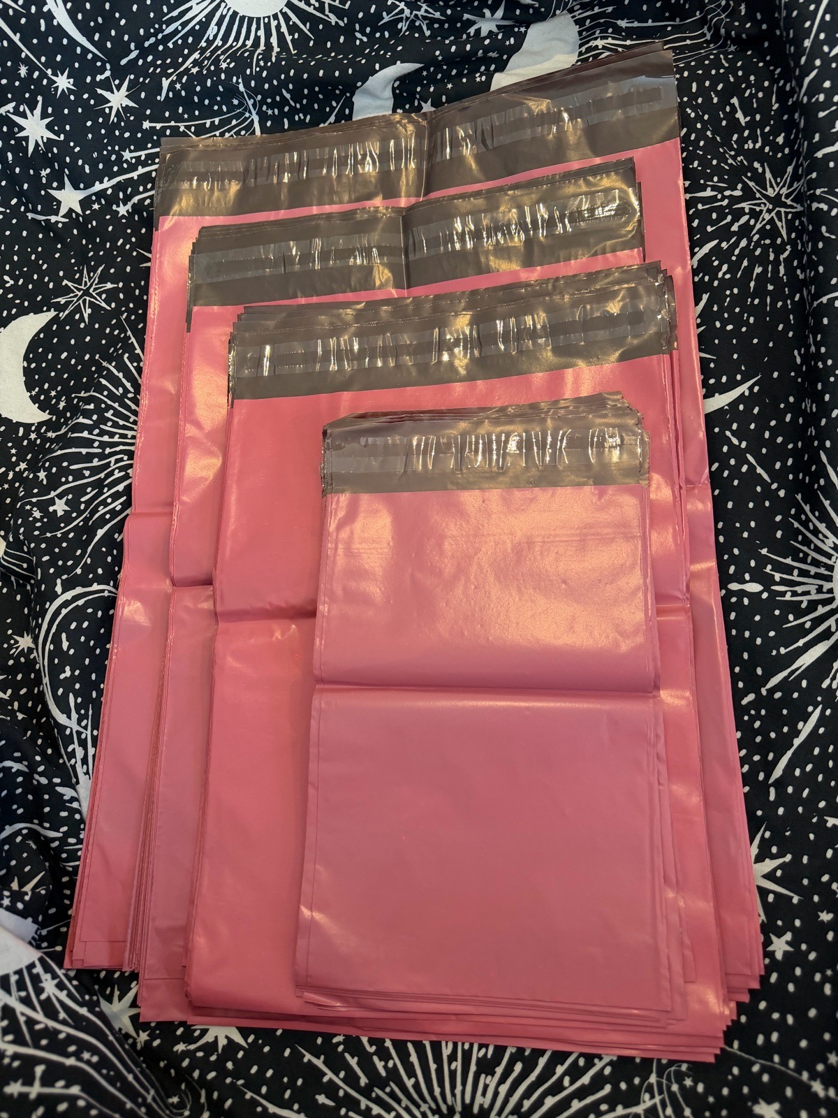 100 Mixed Sized Pink Mailing Bags Posting Bags, Vinted Bags ,Selfseal Mailing Bags
