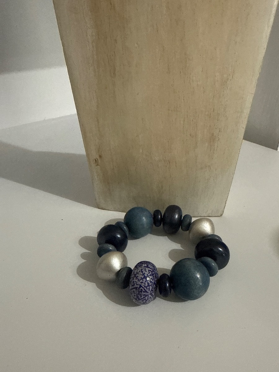 Chunky wood bracelet