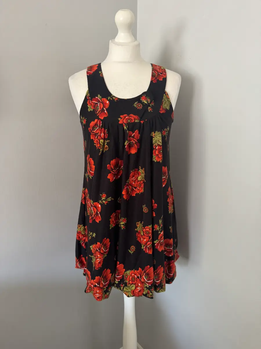 Cutie Black Red Floral Swing Dress M/L Sleeveless Mini Smock Tunic Boho (B8)