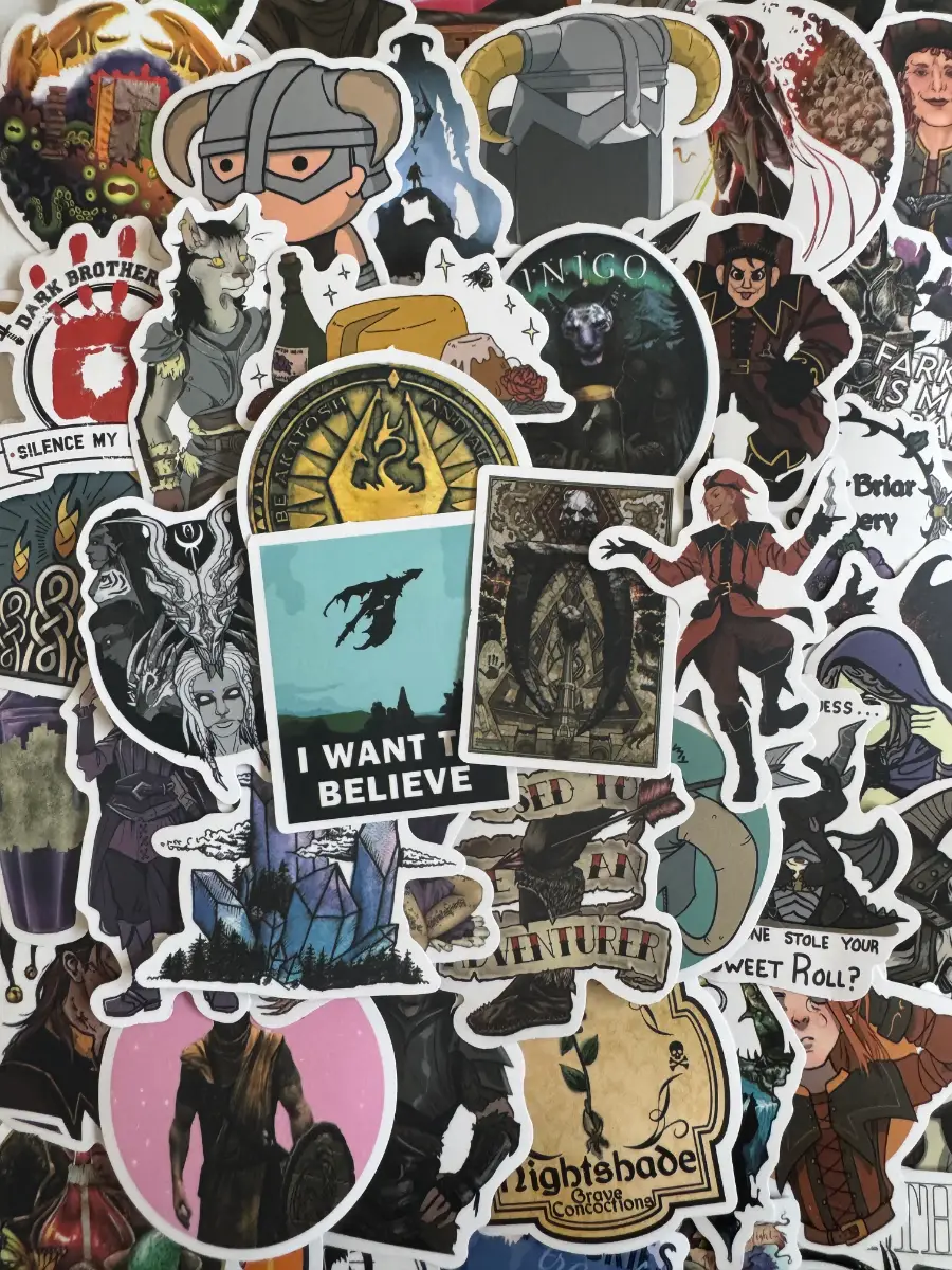 50 Skyrim / Elder Scrolls V Vinyl Stickers Bundle – Dragonborn, Whiterun (B20)