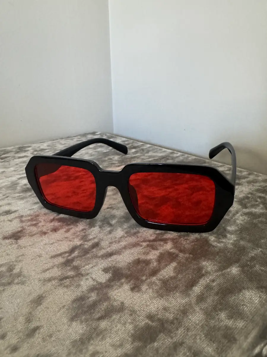 Black Red Lens Rectangle Sunglasses Retro Festival Y2K Unisex Shades
