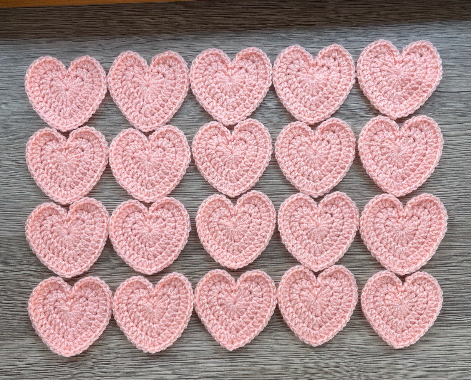20 Peach 6cm Crochet Hearts. Ideal as wedding favours, kindness gifts, decor, crafts and more