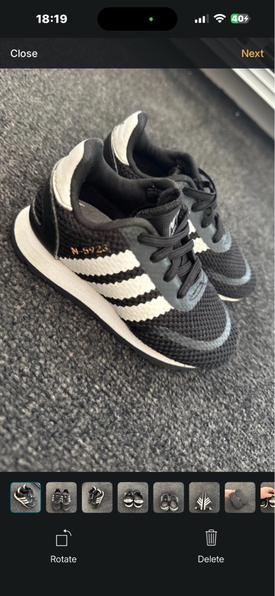 Size 6k black and white adidas trainers
