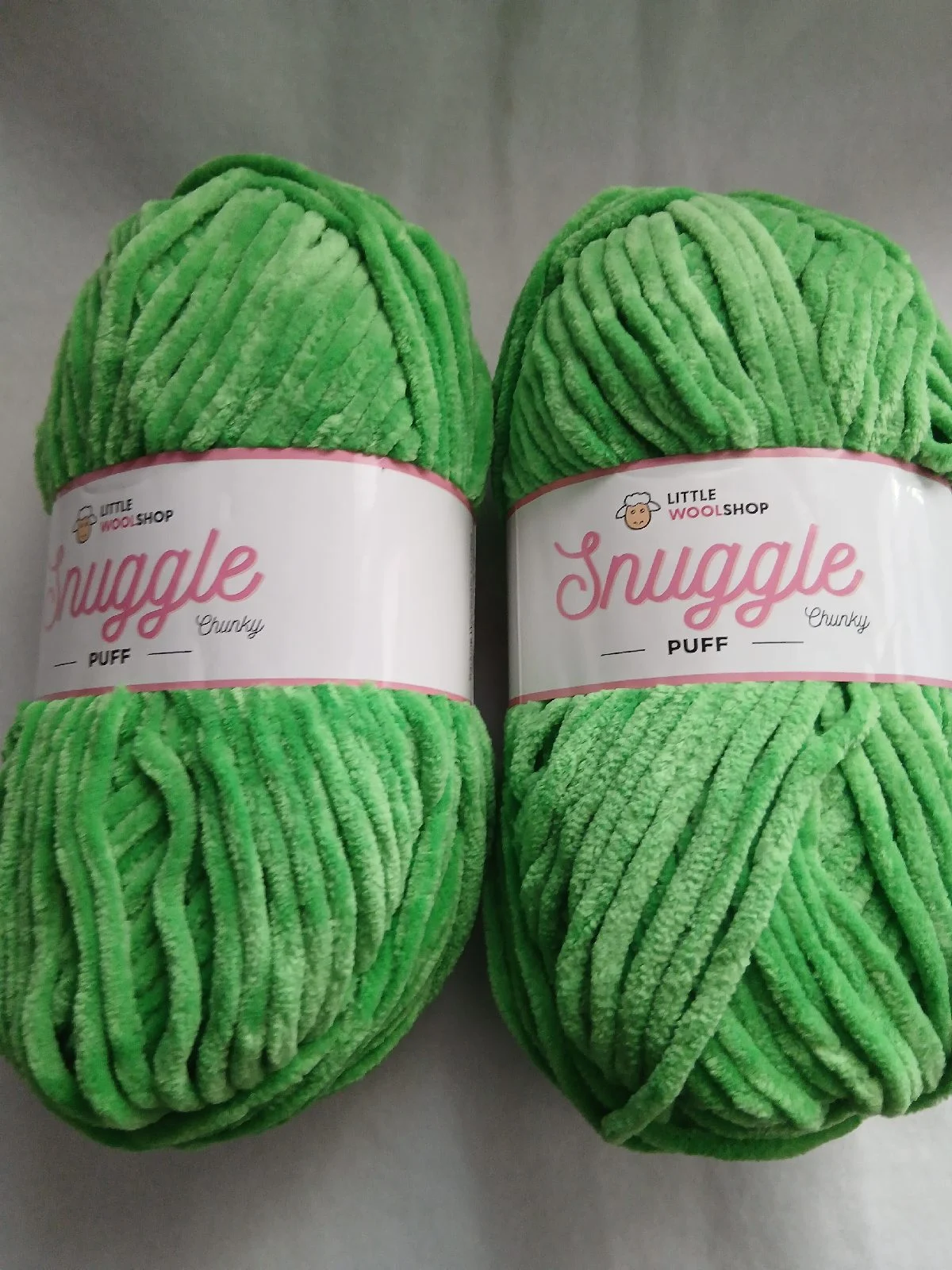 2 x 100g snuggle puff chunky chenille yarn