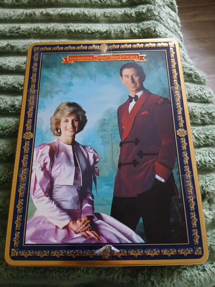 Princess Diana and Prince Charles limited edition 500 piece jigsaw puzzle