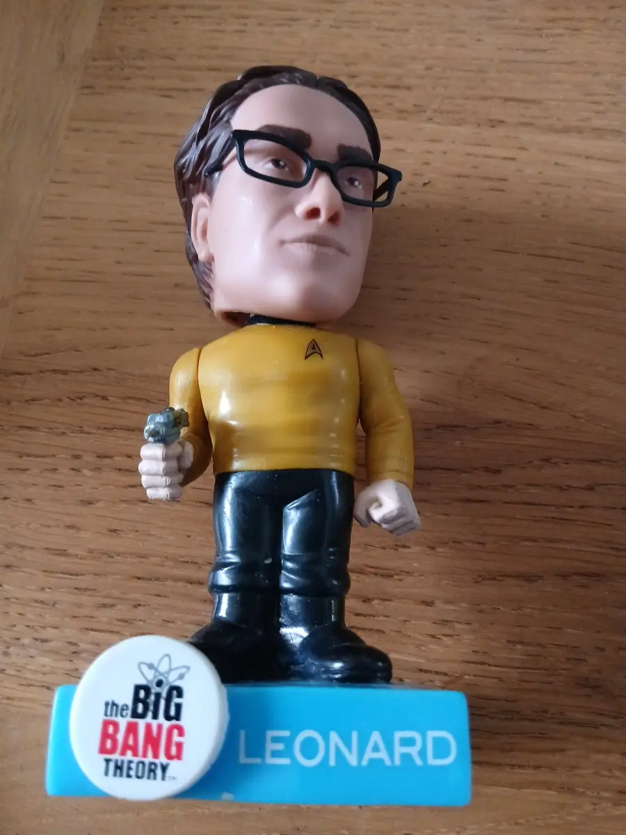Leonard bobble head Figure