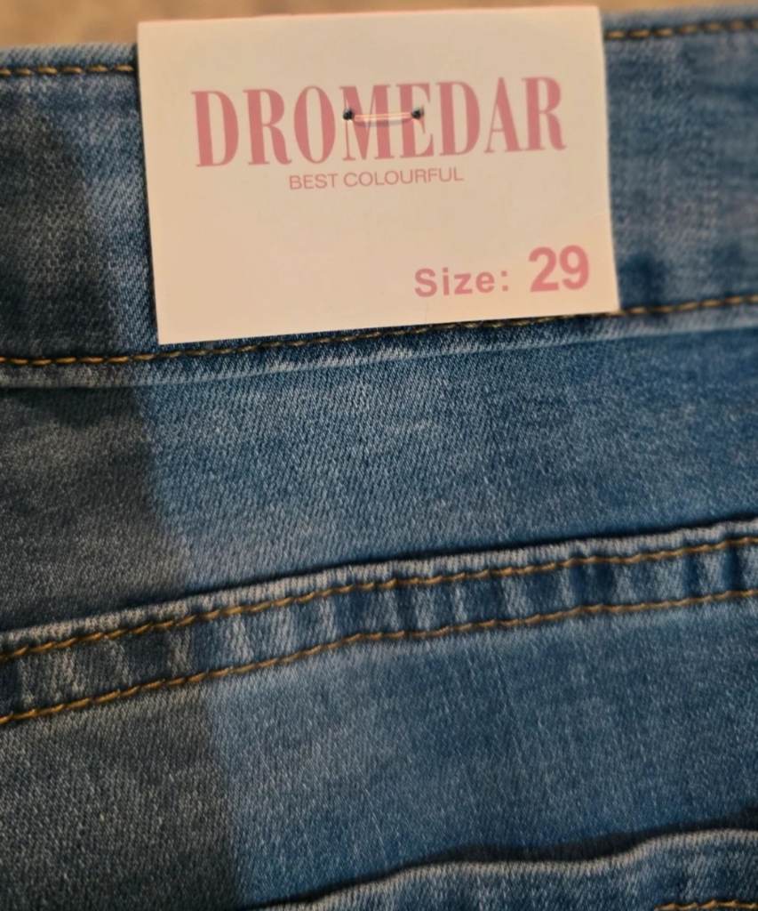 Boot cut jeans