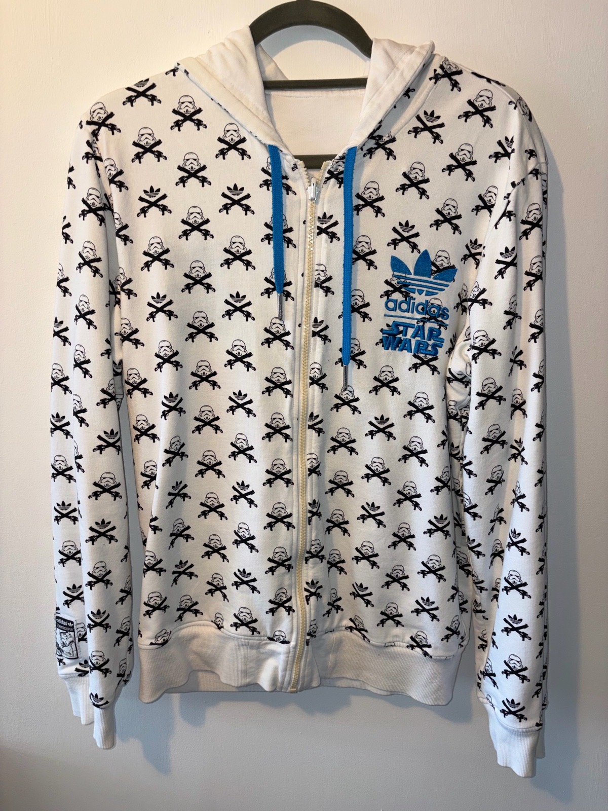 Adidas Originals x Star Wars Reversible Stormtrooper Zip Hoodie White Blue Rare Size M