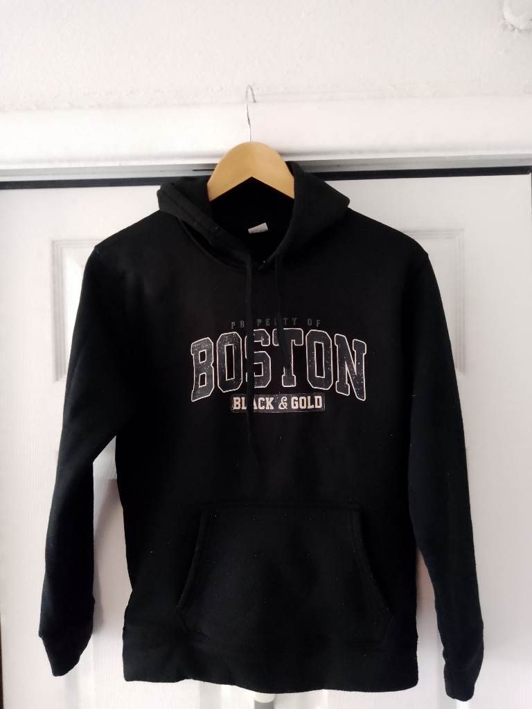 Boys Pullover Hoodie w front print size small 100% polyester