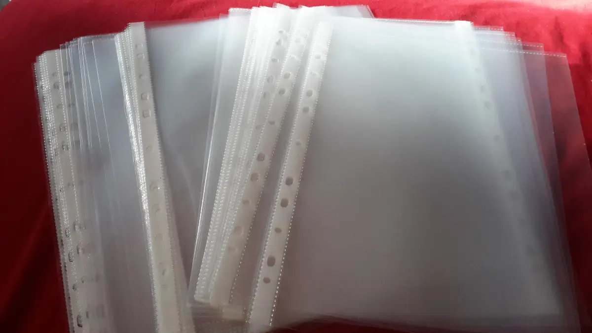 50 glass clear - 100 micron - a4 document punched poly pockets