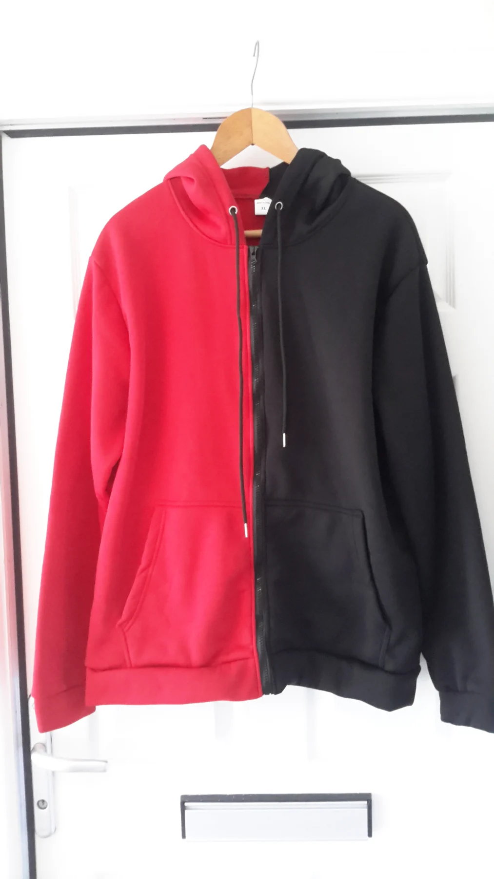 RED & BLACK BI PARTI COLOURED LIGHTWEIGHT HOODIE - XL