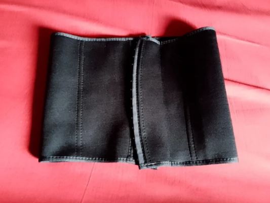 Black back support medium (waist cincher ?) SHAPE WEAR BACK SUPPORT