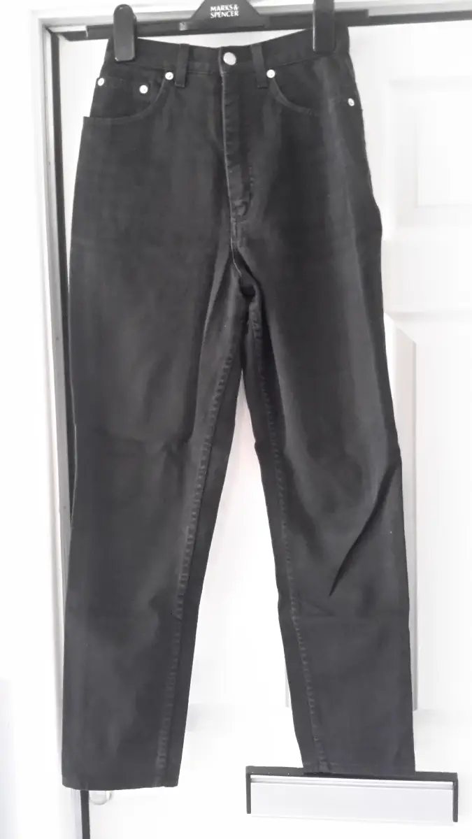 VINTAGE 1990'S STRAIGHT LEG BLACK JEANS SIZE 8 23" WAIST