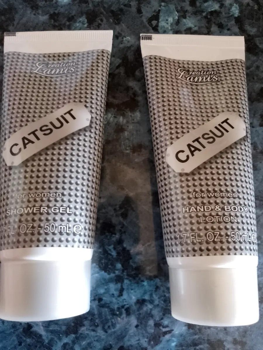 Creation lamis -Catsuit 50ml shower gel & 50ml hand & body lotion