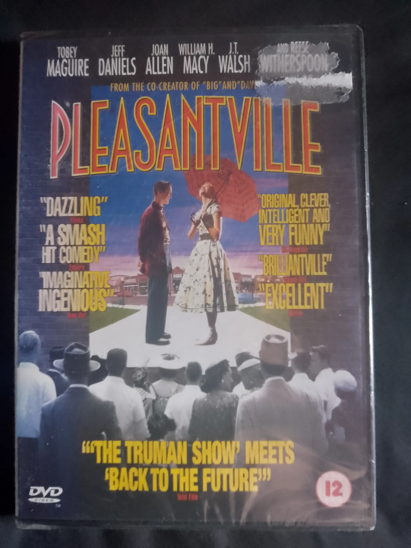 PLEASANTVILLE - DVD - W/TOBEY MAGUIRE & REESE WITHERSPOON - RATED 12