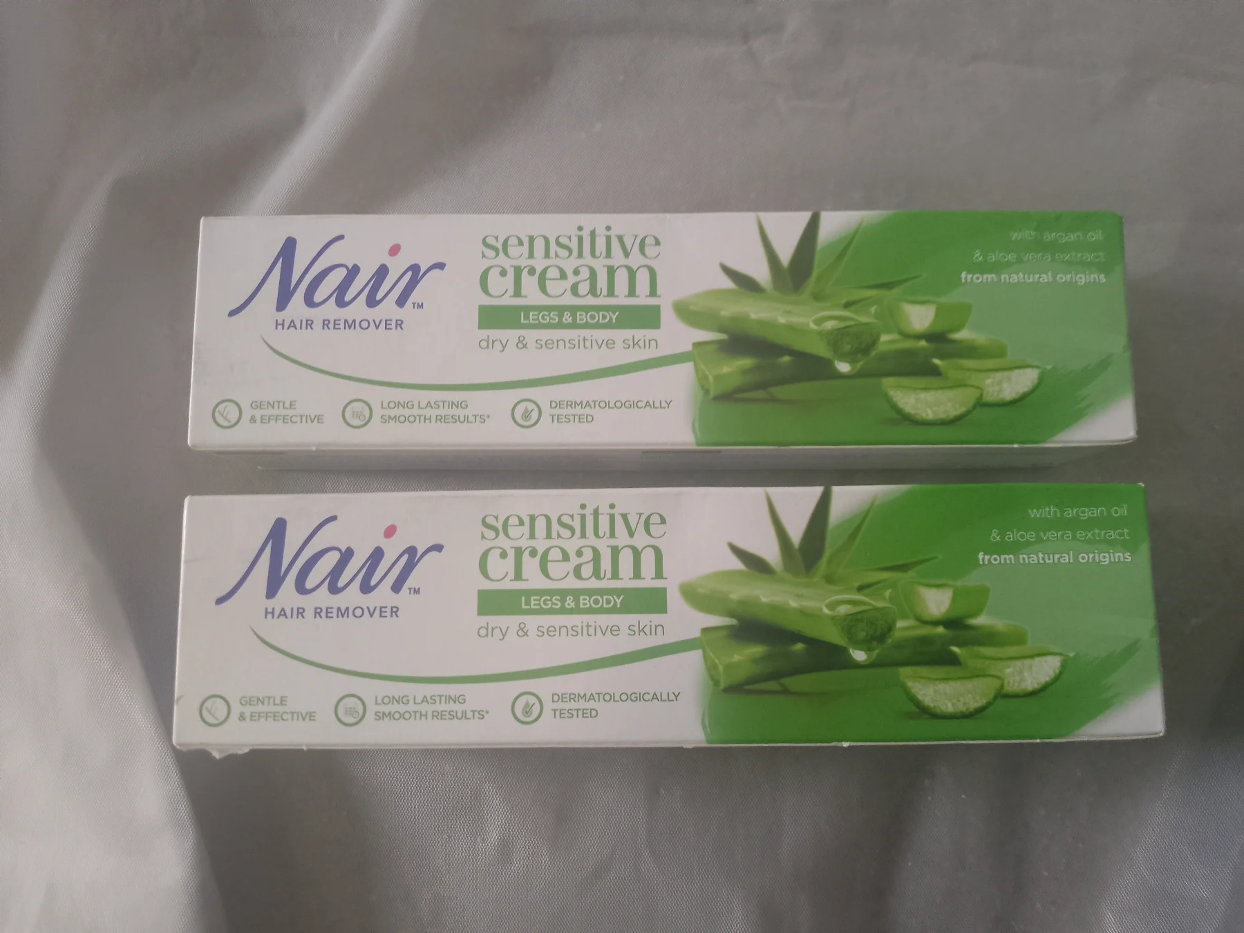 2 BOXES NAIR HAIR REMOVAL CREAM - DRY & SENSITIVE - WITH ALOE VERA