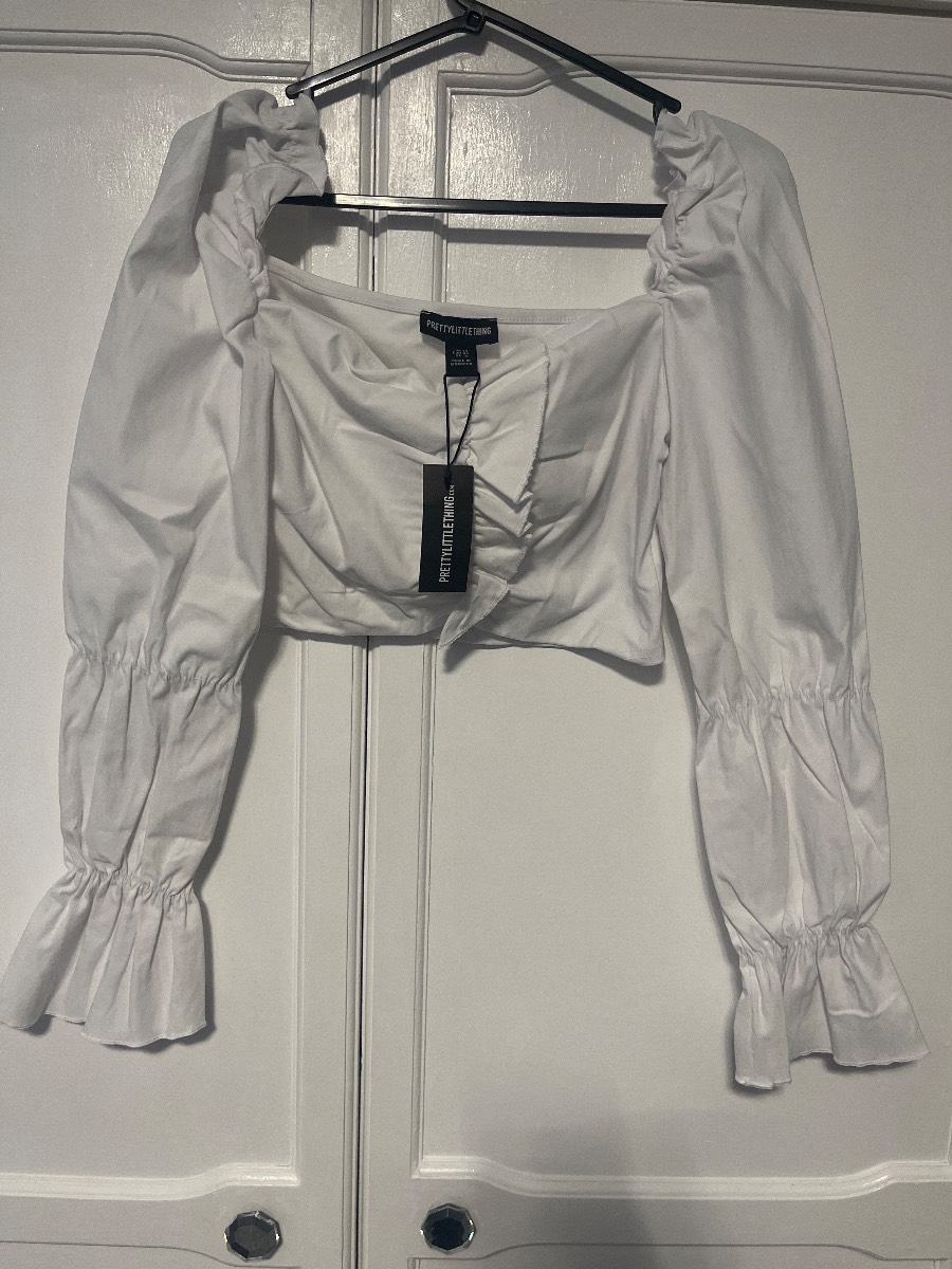 Pretty little thing white top size 14