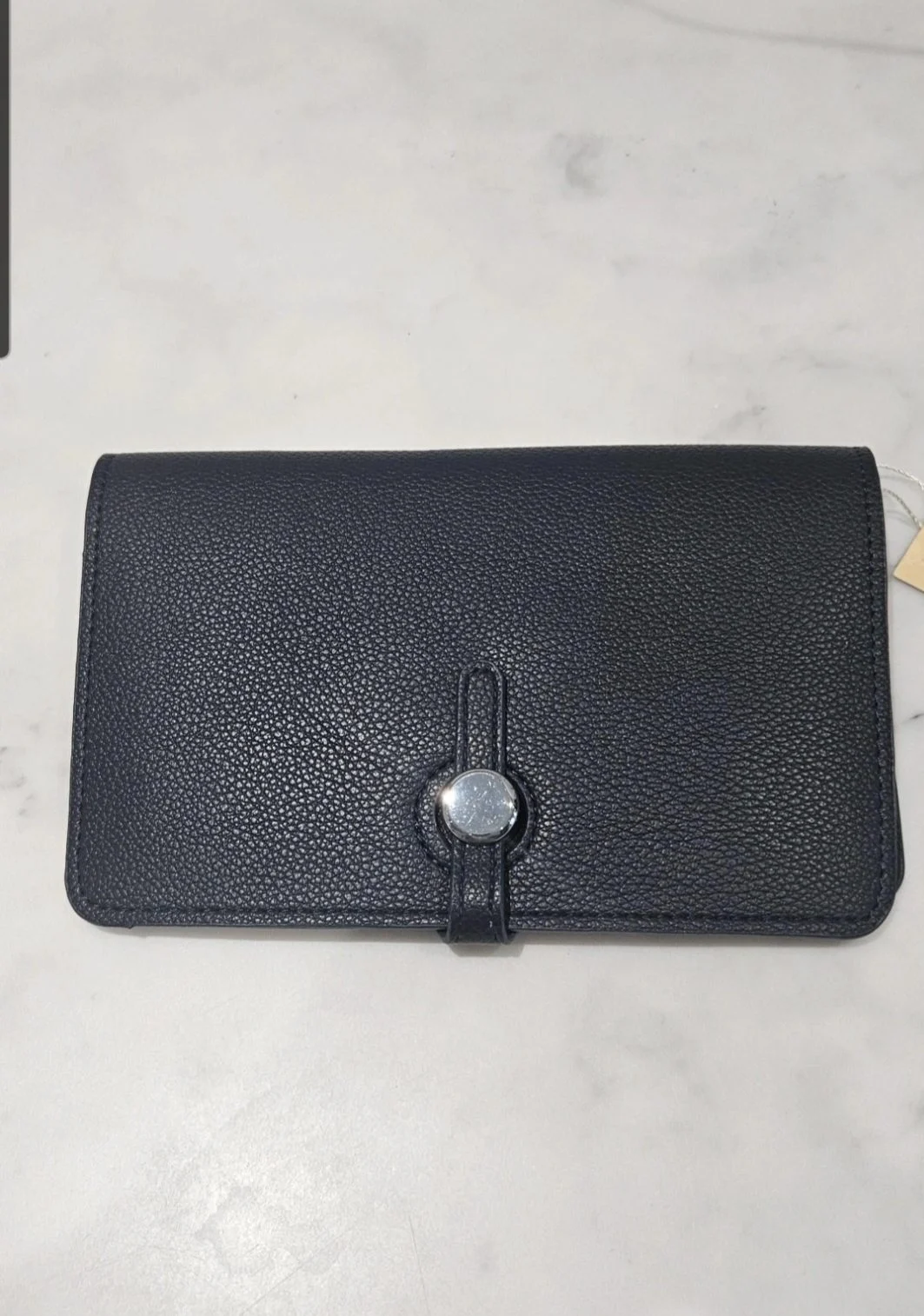 Navy wallet with removable coin purse