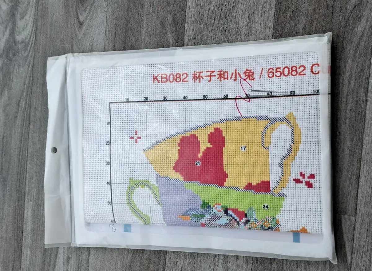 Joy Sunday "Cup and Rabbit" Stamped Cross Stitch Kit (46x63cm)