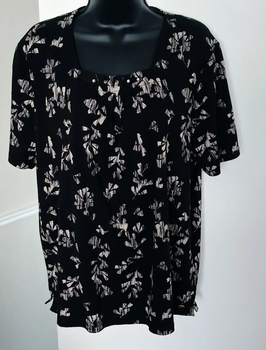 Tigi 70th Anniversary collection Plus Size Top Size 18/20