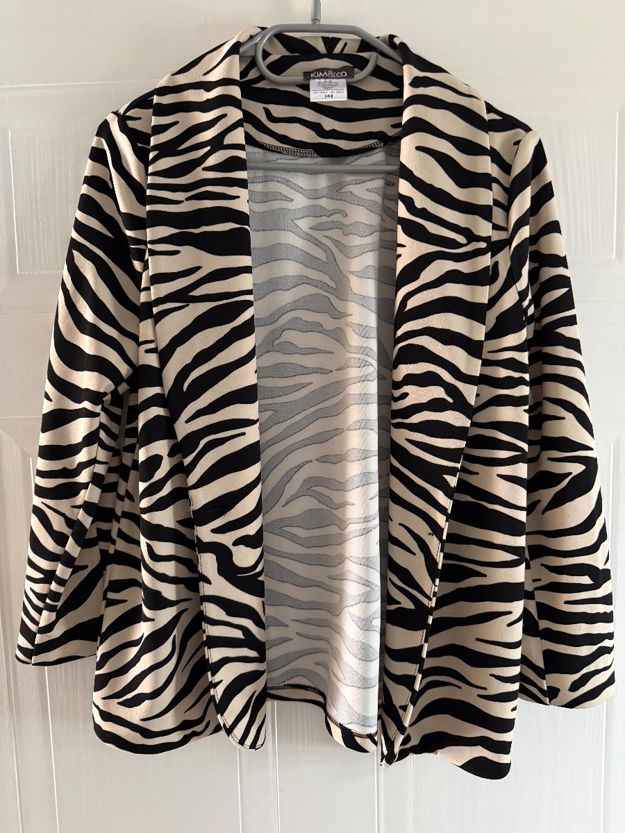 Kim & Co Zebra Print Jacket XS – Sand & Black –Lightweight Statement Layer