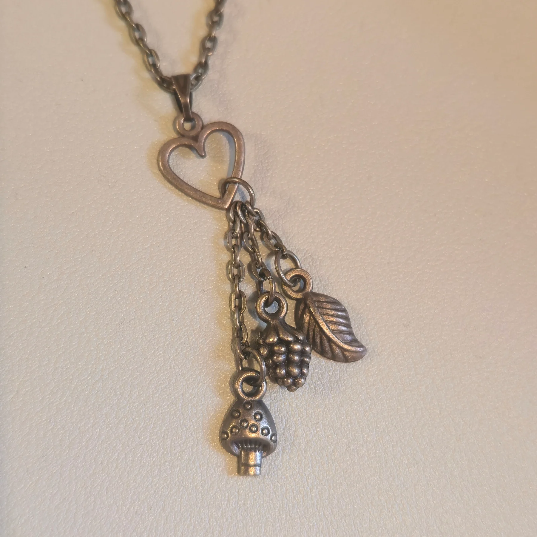 Vintage Bronze Pendant Necklace 45cm