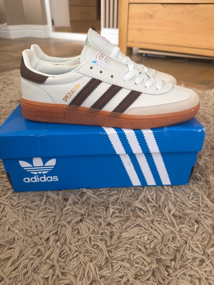 Adidas spezial brown and beige size 6