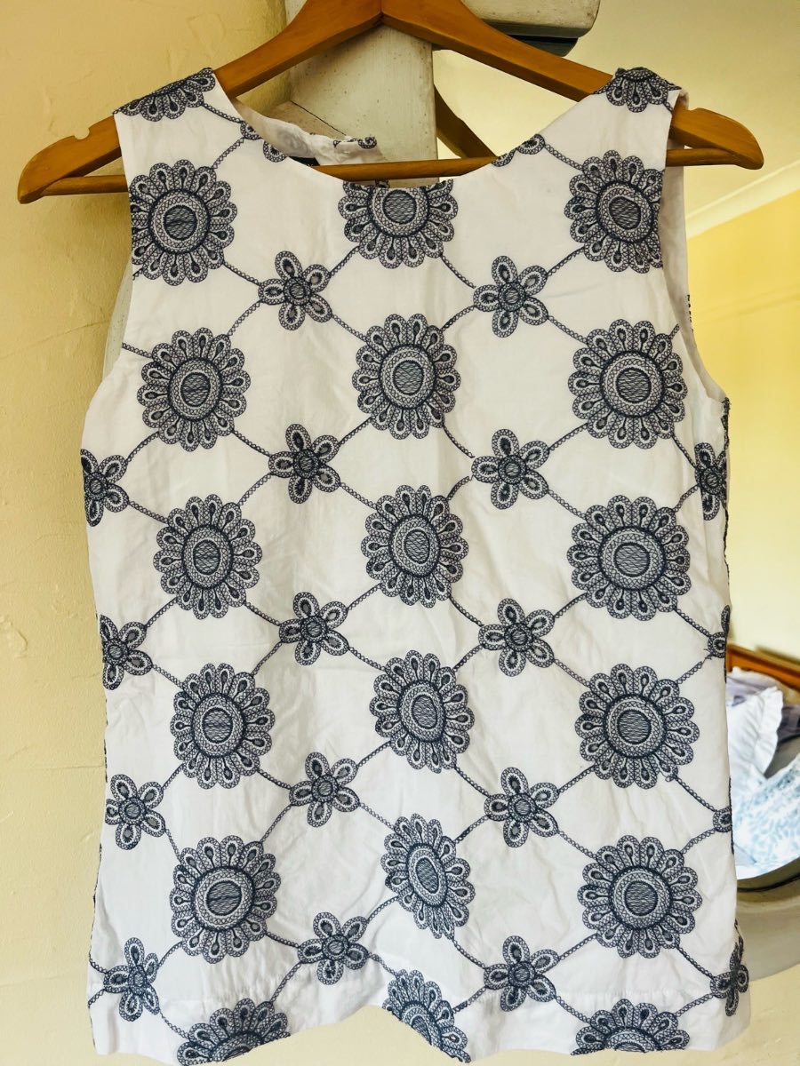 Laura Ashley ladies Top