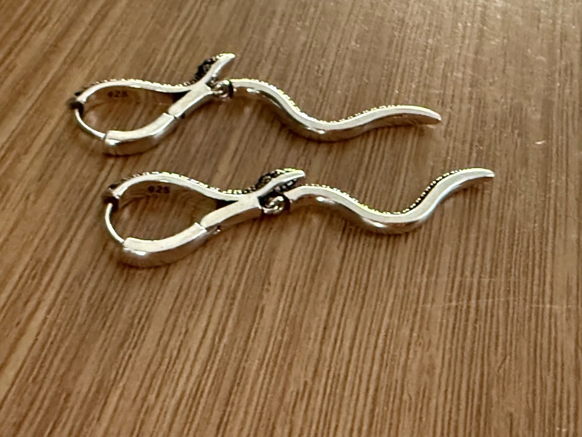 Vintage 925 snake earrings hallmarked