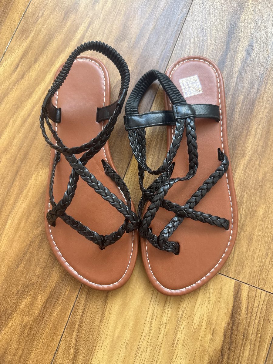 Size 5 brown women sandals