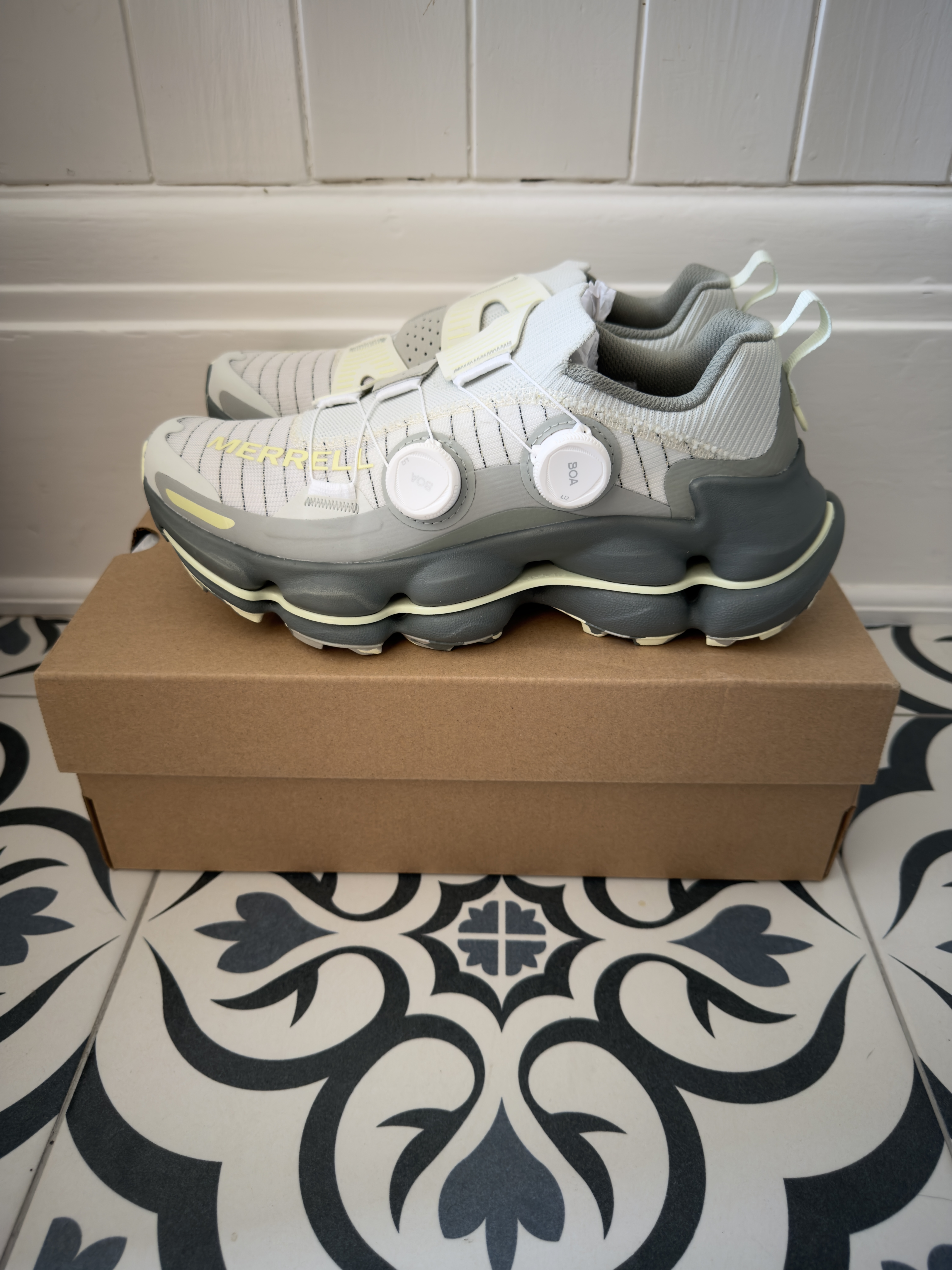 Merrell Speedarc Surge Boa Infuse UK8/EU42 BNIB