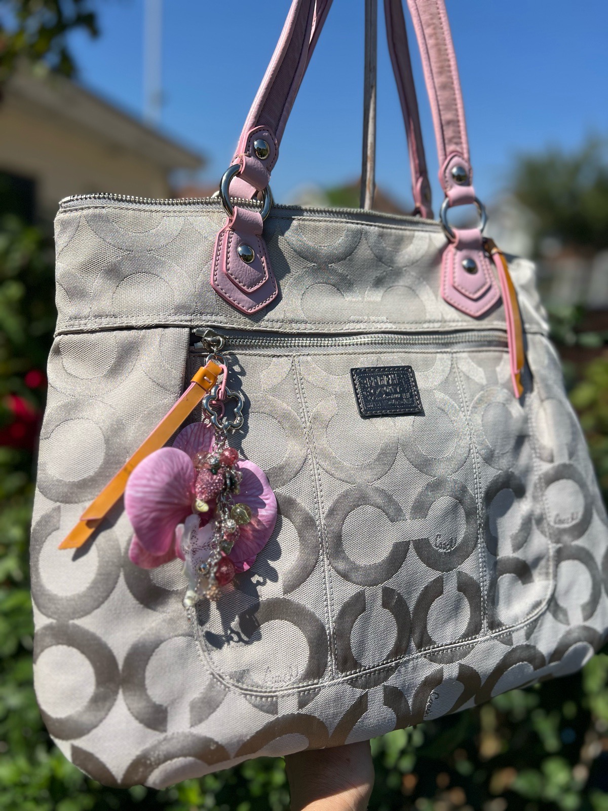 Coach Poppy Glam Tote Bag Gray Signature Canvas Pink Patent Leather Purse 17937