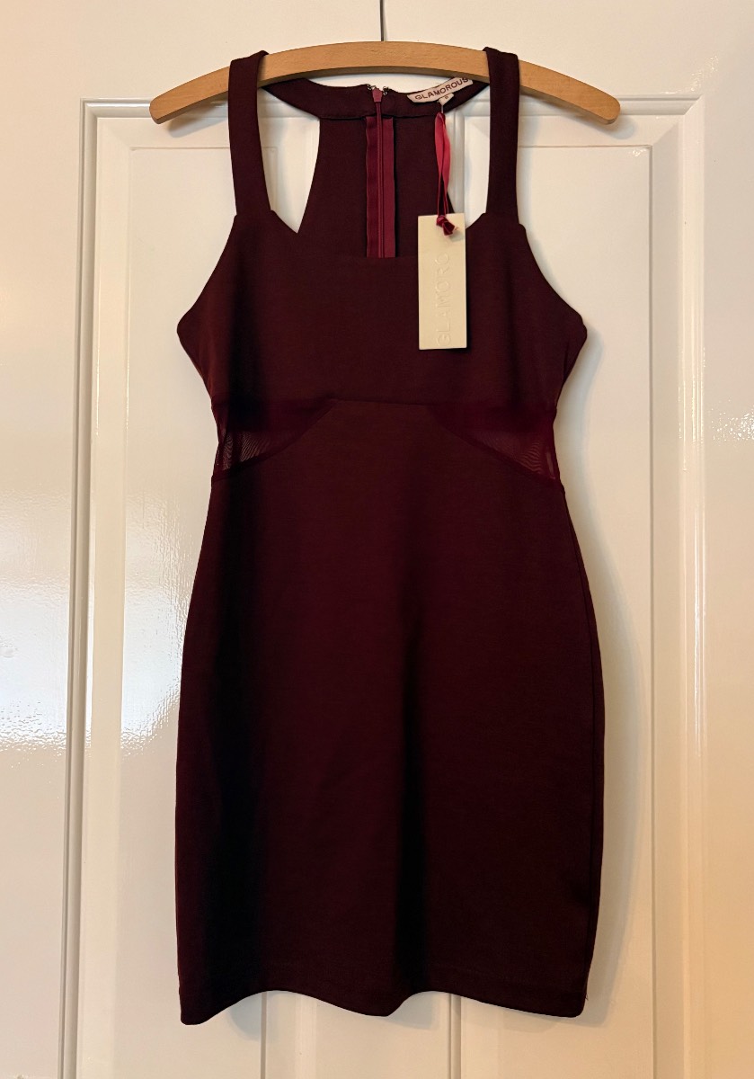Glamorous Burgundy Bodycon Dress NWT – Mesh Waist Panel & Halter Neck, Size 8