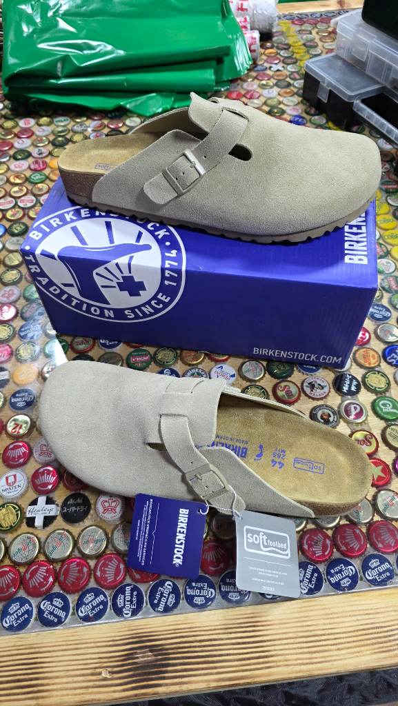 Birkenstock clogs size 9.5