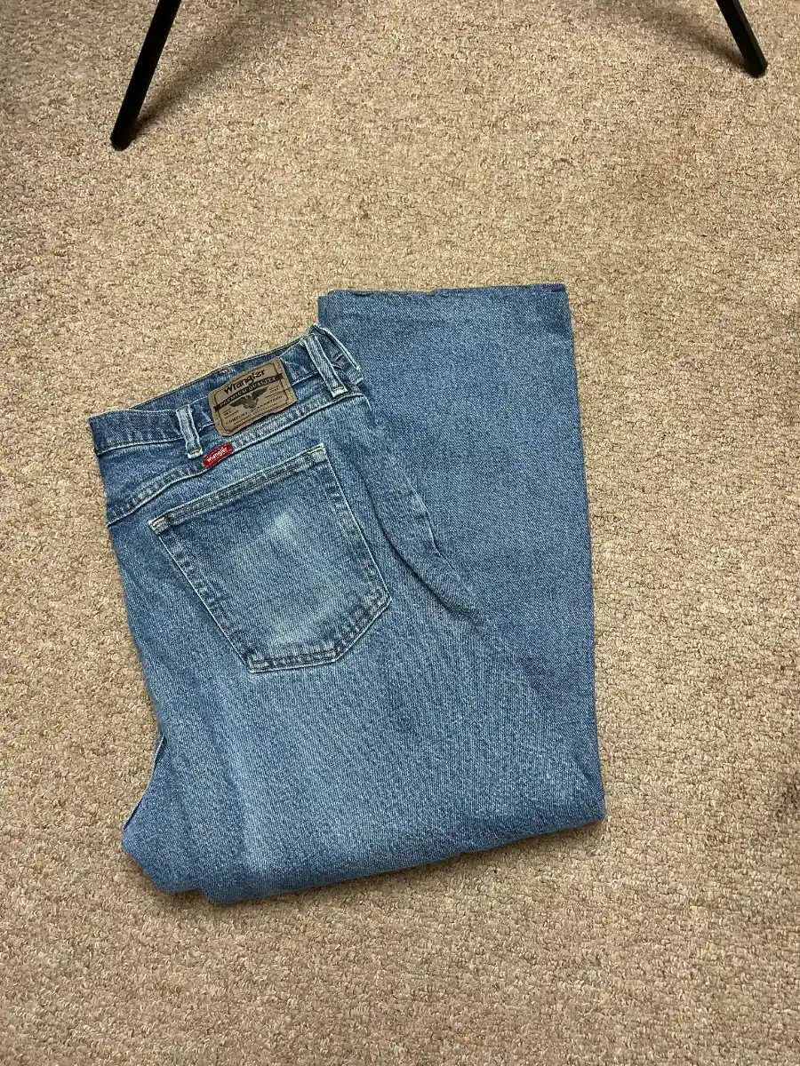 Wrangler Mens Size 36 Blue Denim Jeans Medium Wash Regular Fit W36 L28 Bottoms