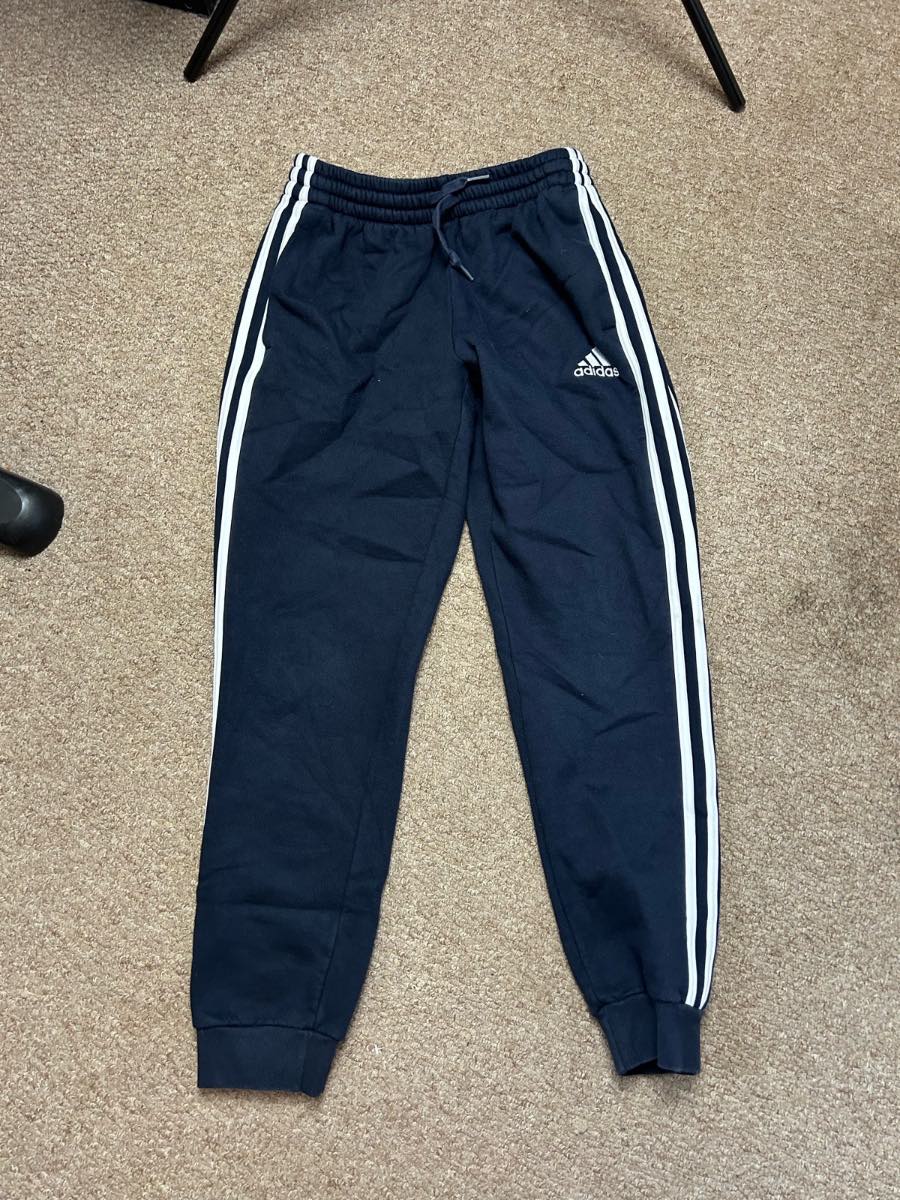 Adidas Fleece Joggers Mens Small Navy Blue 3-Stripe Essential Jogging Bottoms