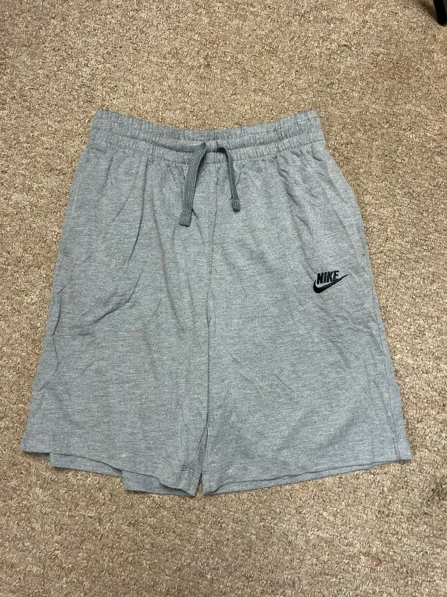 Nike Sportswear Club Jersey Shorts Mens Size Small Grey Cotton Gym Workout W29