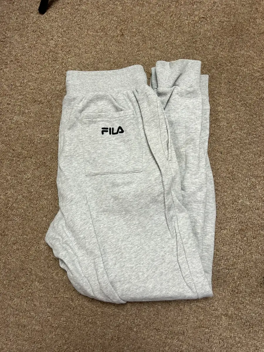 FILA Womens Size Large Grey Joggers Casual Loungewear Cuffed Jogging Bottoms