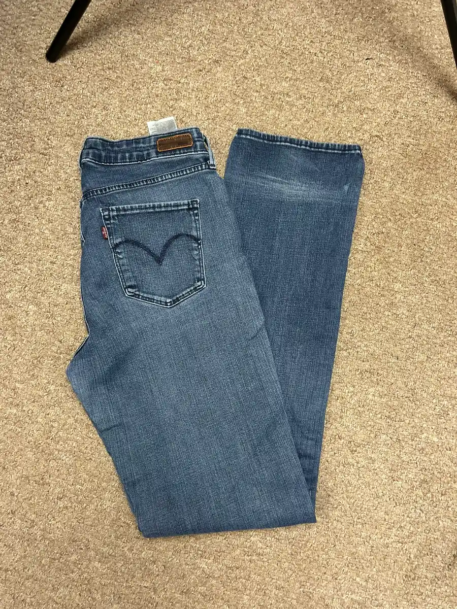 Levi's Demi Curve Size 30 Denim Jeans Womens Mid Blue Wash Slim Straight W30 L34