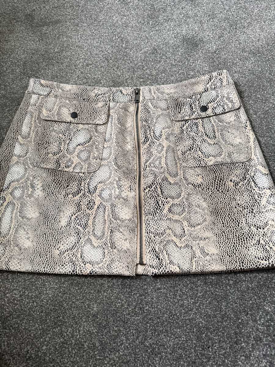 Mini skirt