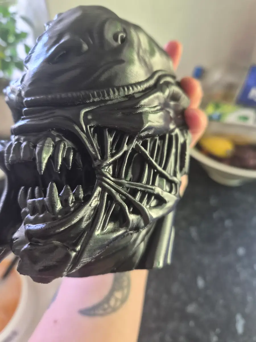 3d printed alien ornament