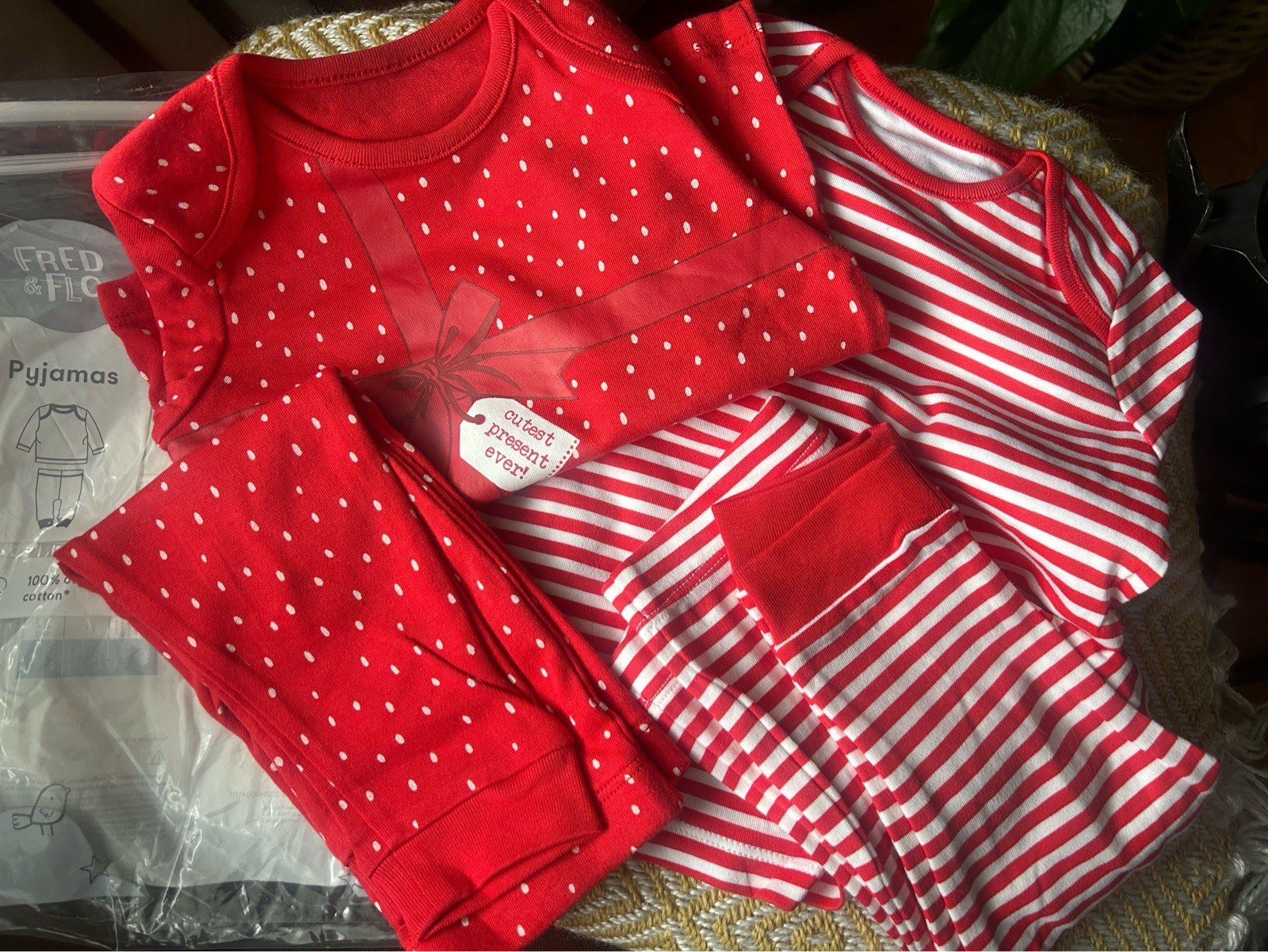 2Pack of babies Christmas Pyjamas 6-9 months