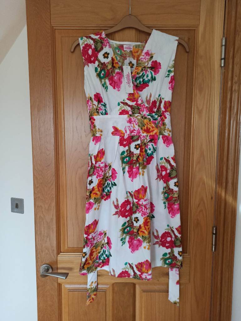 Beautiful BNWT Cotton Summer Sundress Size S UK8