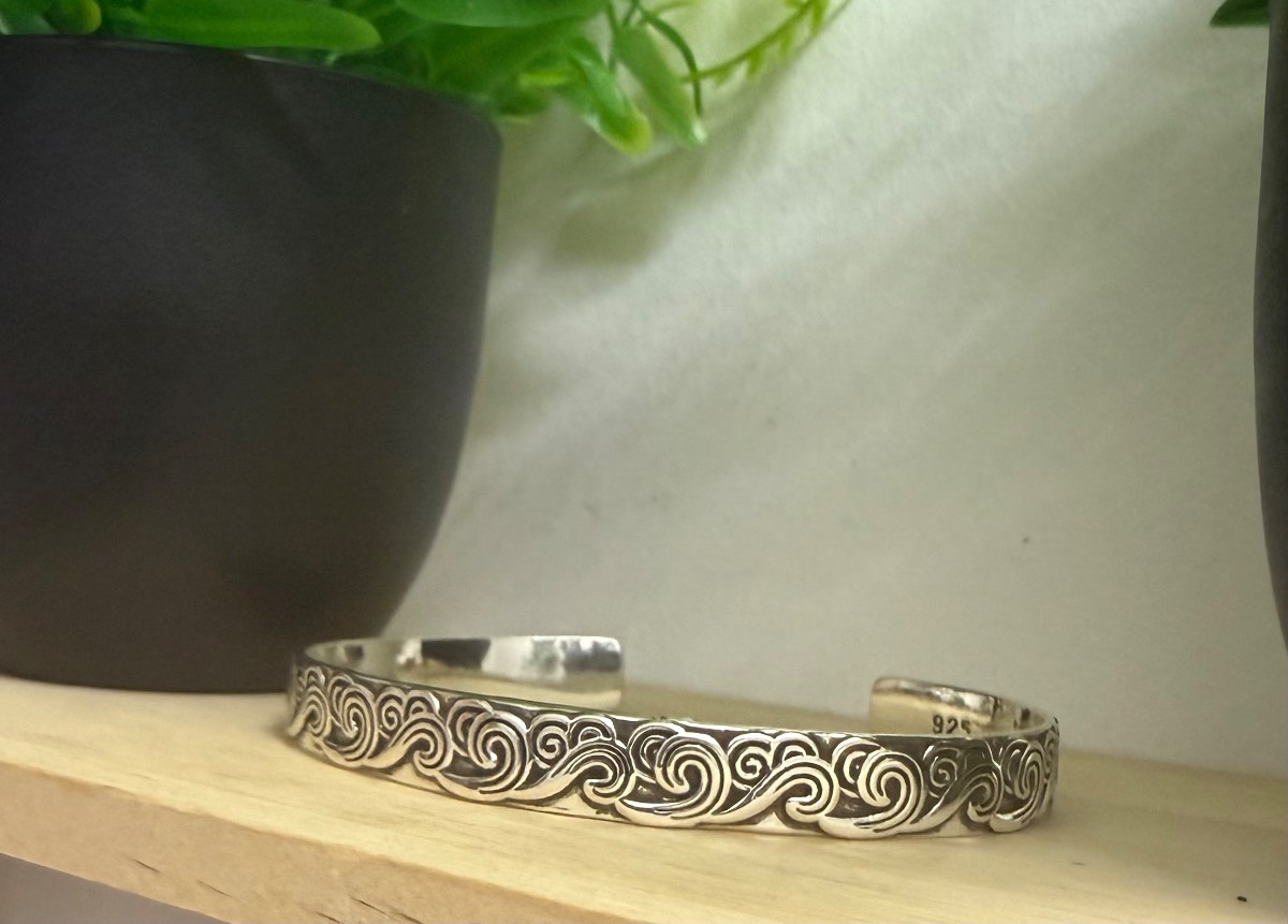 925 Sterling Silver plated Swirl Cuff Bracelet
