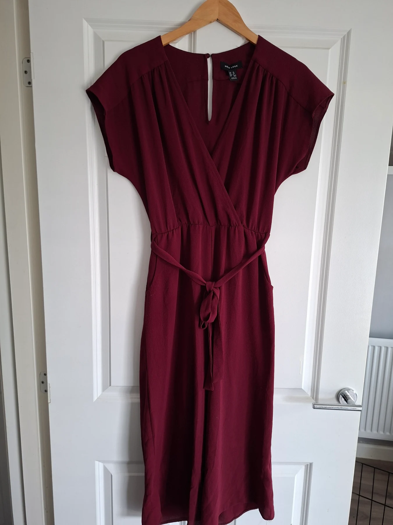 Womens new look burgundy short sleeve cropped leg jumpsuit size 10