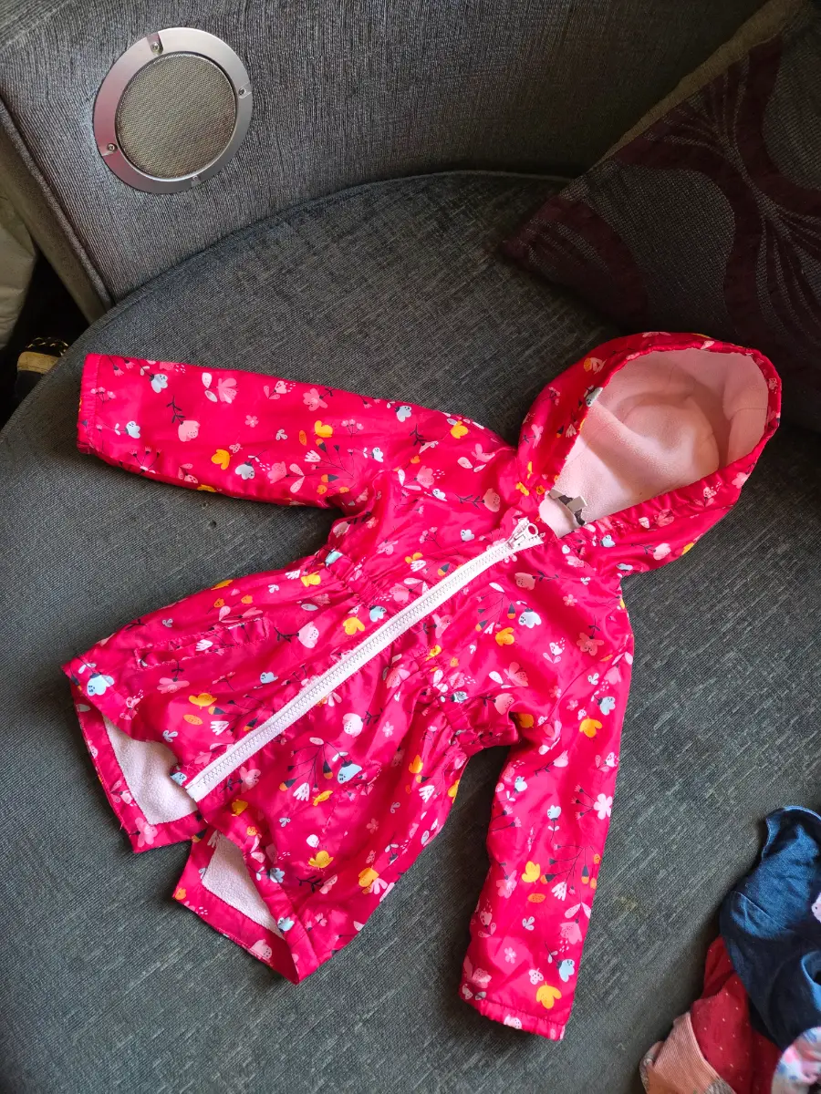 Pinky red coat