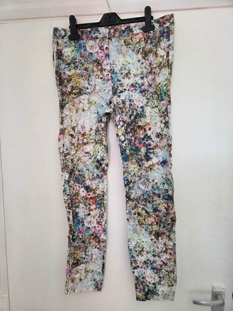 Floral pattern skinny leg trousers