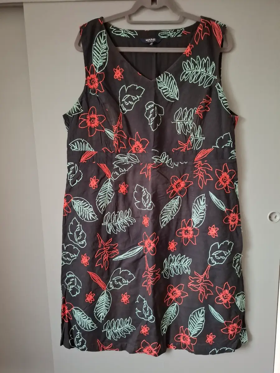 Maine New England navy cotton dress, fully lined