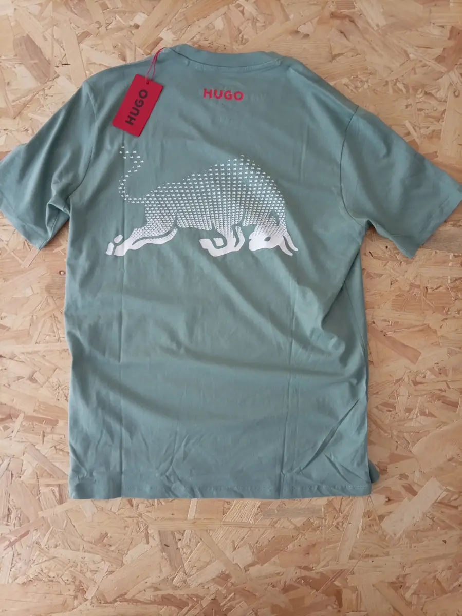 Men's Hugo Boss Redbull Racing Formula One Team Racing Official Product Size Small