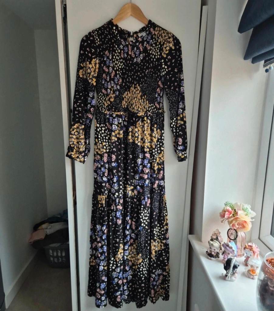 Patrons Of Peace Black Mixed Floral Patchwork Smocked Midi Dress Boho- size UK S (8/10)- vgc